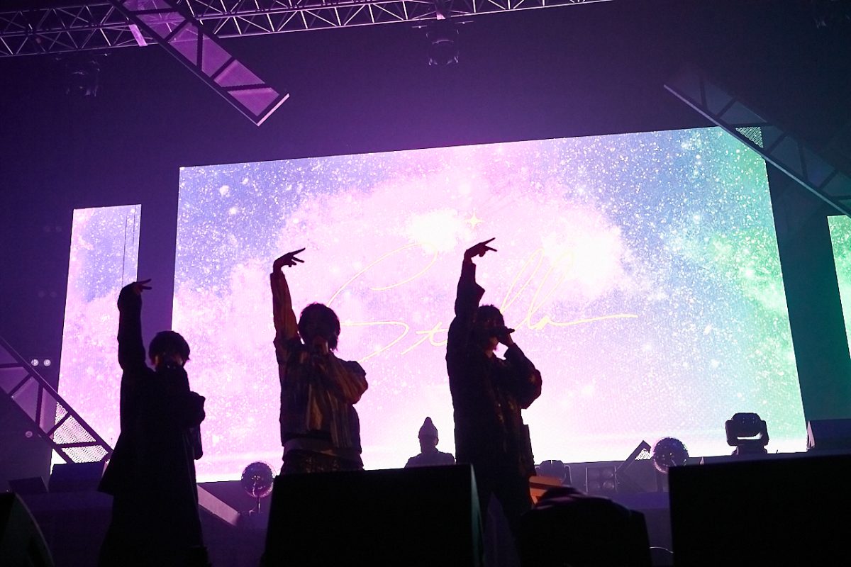 ヒプマイ ディビジョン別ライブ ポップなマイクリレーにフロアが弾んだ シブヤ・ディビジョン公演DAY1レポートが到着! 24 ヒプマイ ディビジョン別ライブ ポップなマイクリレーにフロアが弾んだ シブヤ・ディビジョン公演DAY1レポートが到着!