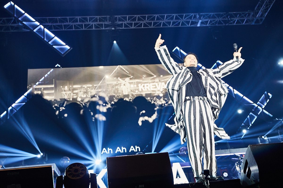 ヒプマイ ディビジョン別ライブ 会場がイエローの光に満ちた8thライブ千秋楽 シブヤ・ディビジョン公演DAY2レポートが到着！