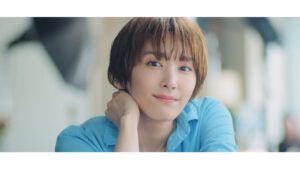 女優・新垣結衣が５変化！ ５つの香りを５人の新垣結衣が表現！ あなたはどの香りの新垣結衣が好き？