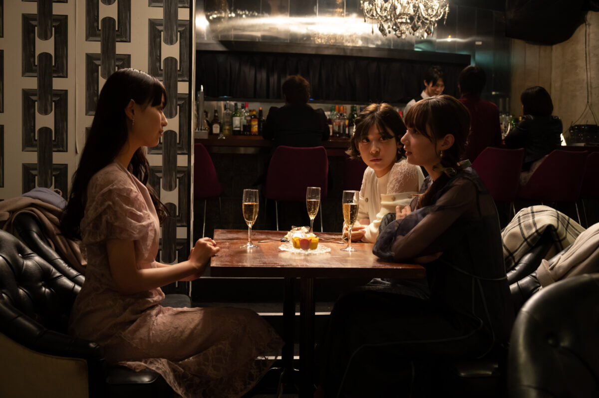 「あなたは私におとされたい」第6話「抑えきれない情欲」夏菜が受け取った封筒がこれから起こる結末の引き金に…！