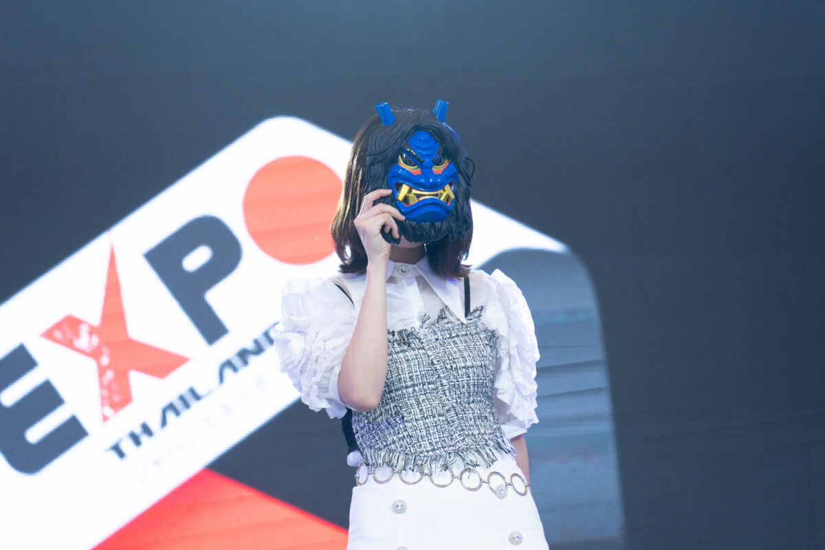 ソロアーティスト 吉川茉優 『JAPAN EXPO THAILAND 2023』に初出演！ なまはげを率いて地元・秋田をPRする楽曲「BABHERA」を熱唱！