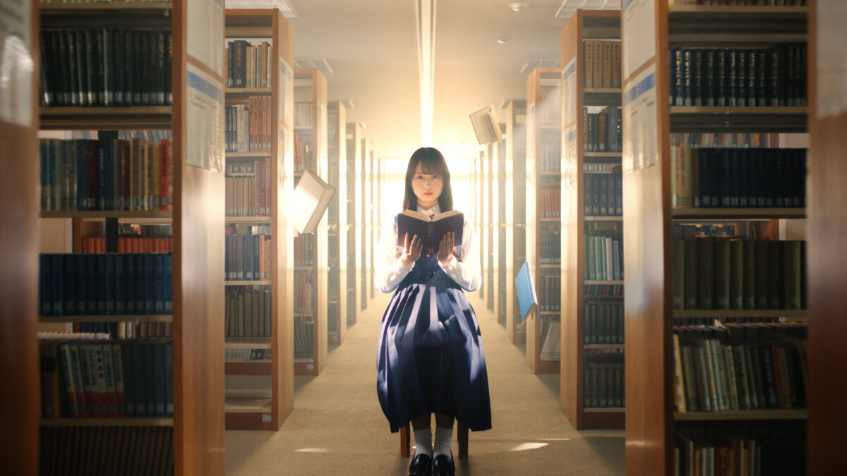 本田仁美がセンターを務めるAKB4861stシングル「どうしても君が好きだ」MV公開！ 青春の1ページを切り取った切なくも⽢酸っぱい恋愛ソングメンバー16名それぞれが主人公として輝くMVがここに完成！！