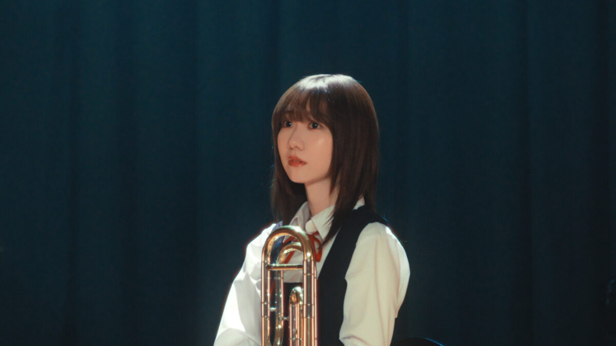 本田仁美がセンターを務めるAKB4861stシングル「どうしても君が好きだ」MV公開！ 青春の1ページを切り取った切なくも⽢酸っぱい恋愛ソングメンバー16名それぞれが主人公として輝くMVがここに完成！！