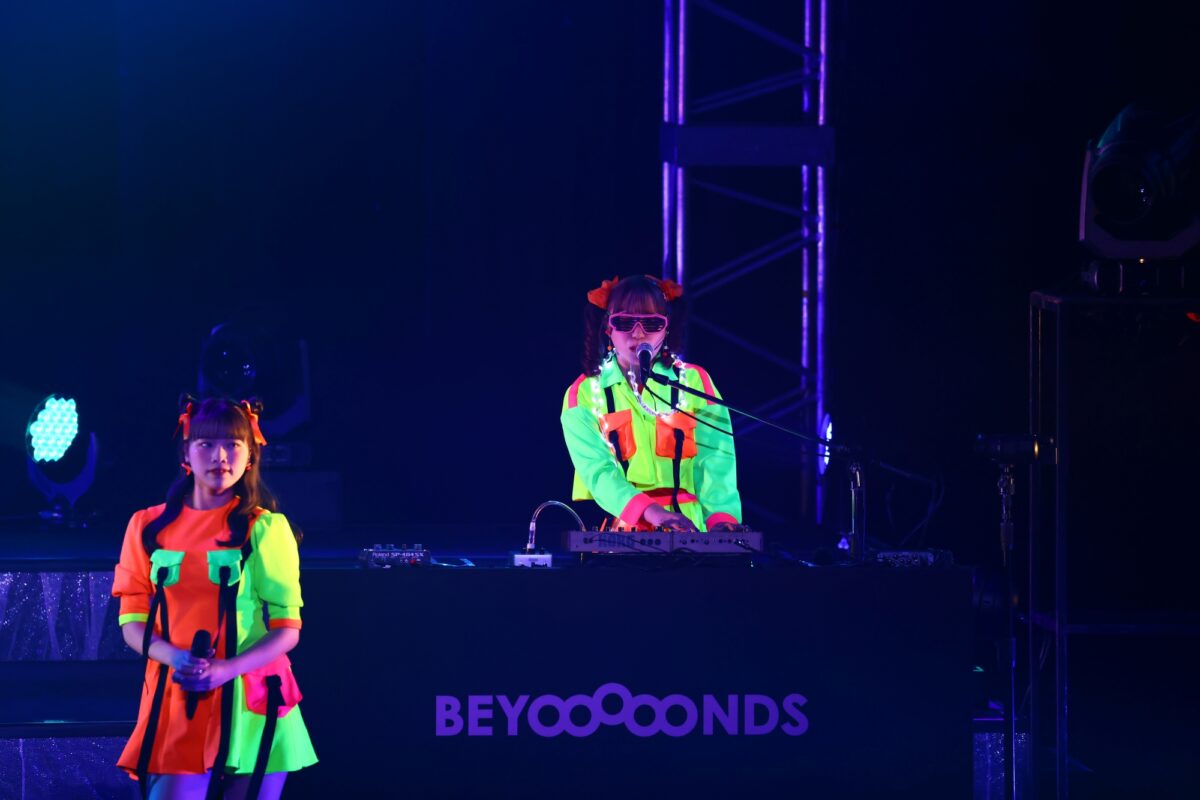 BEYOOOOONDS 2度目の日本武道館コンサートで初体験！ ファンの野太い声援に12人の個性溢れるメンバーが感謝！ 高瀬くるみは“私たちだけではたどり着けなかった最高の景色”と感激！