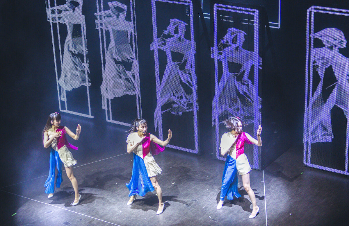 Perfume 9年ぶりのロンドン単独公演『Perfume LIVE 2023“CODE OF PERFUME”』、約2000人を動員し、ロンドンのファンを魅了！