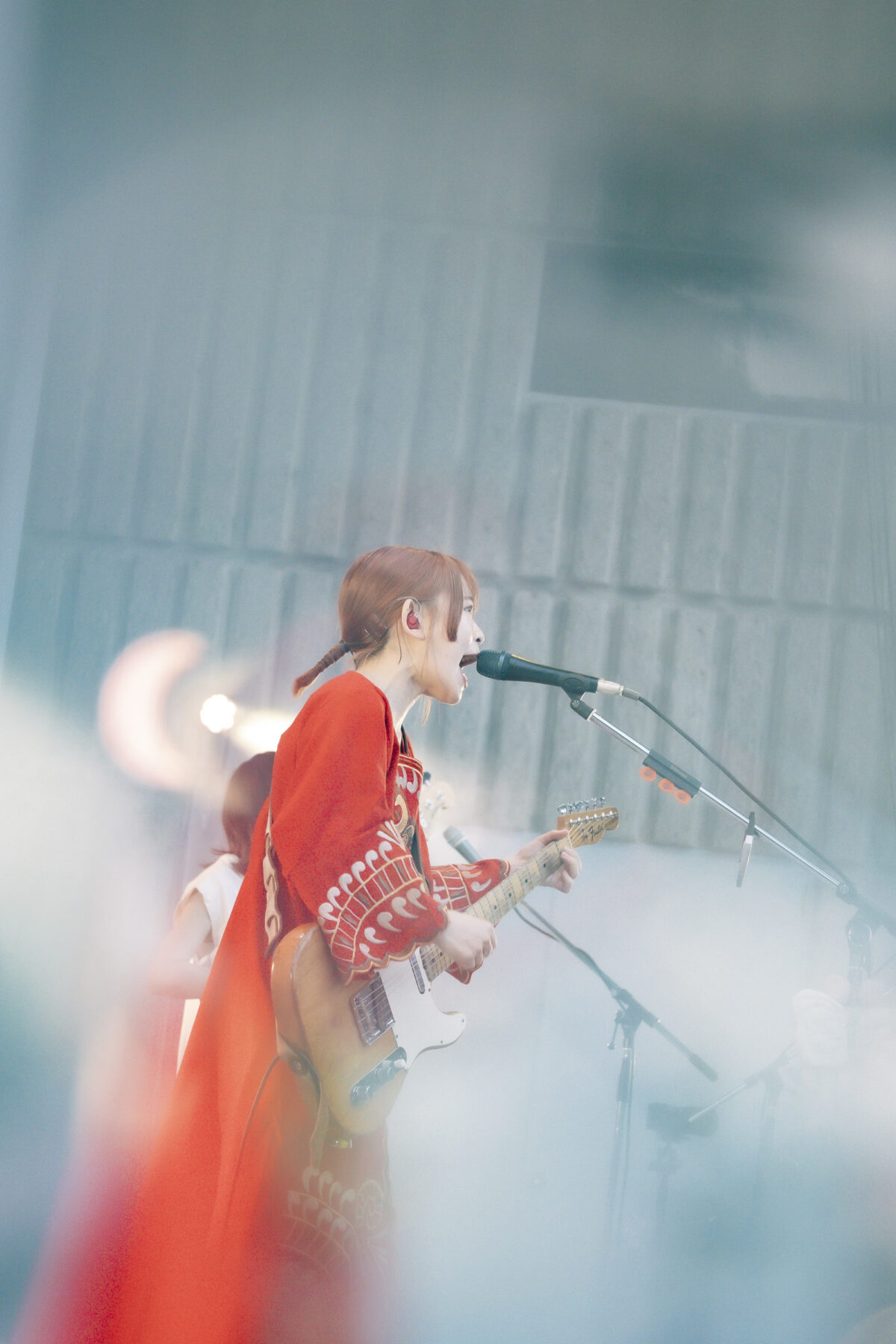 リーガルリリー、満員の日比谷野音ワンマンライブ大団円。自分の信じた音を鳴らし続けて、その音でノックをして開けた日比谷野音への扉。 5 リーガルリリー、満員の日比谷野音ワンマンライブ大団円。自分の信じた音を鳴らし続けて、その音でノックをして開けた日比谷野音への扉。