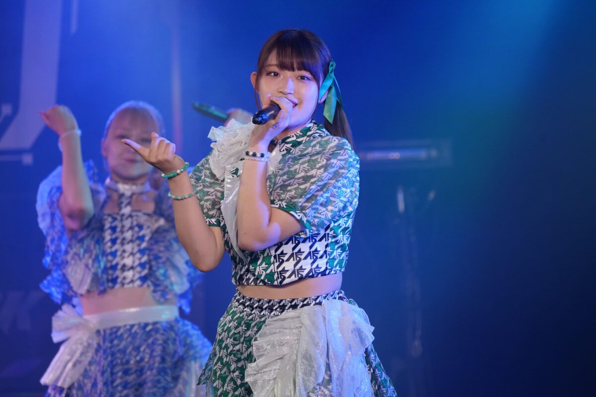 アプガ（仮）“夏開幕”宣言！ 熱いライブにファンも呼応！ 夏フェスシーズンを熱く燃えたぎらせる！