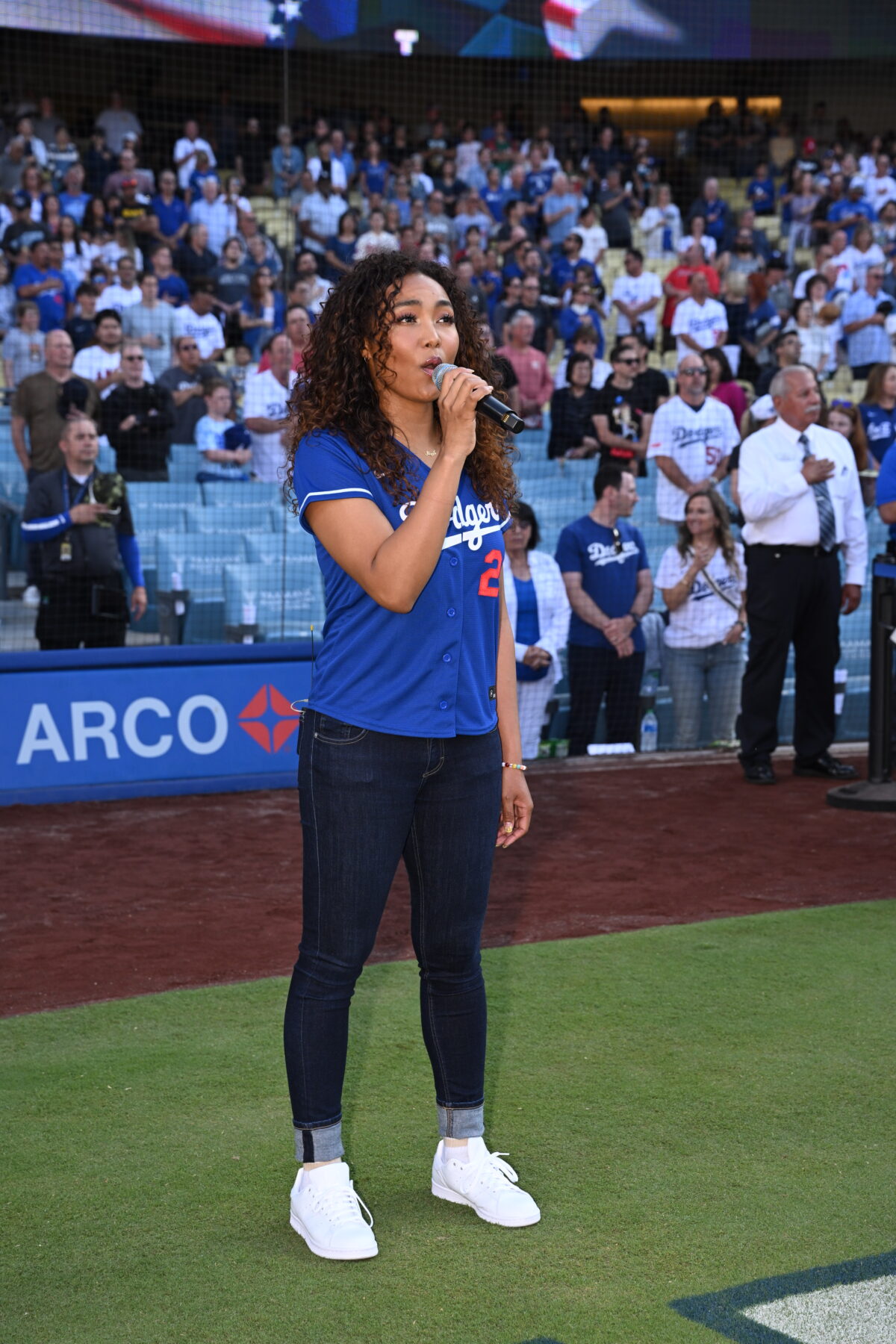 【Crystal Kay】MLBドジャースVSエンゼルス戦に八村塁選手と登場!! ” ジャパニーズ・ヘリテージナイト“で日米の国歌を独唱!「忘れられない日になりました!」 2 【Crystal Kay】MLBドジャースVSエンゼルス戦に八村塁選手と登場!! ” ジャパニーズ・ヘリテージナイト“で日米の国歌を独唱!「忘れられない日になりました!」
