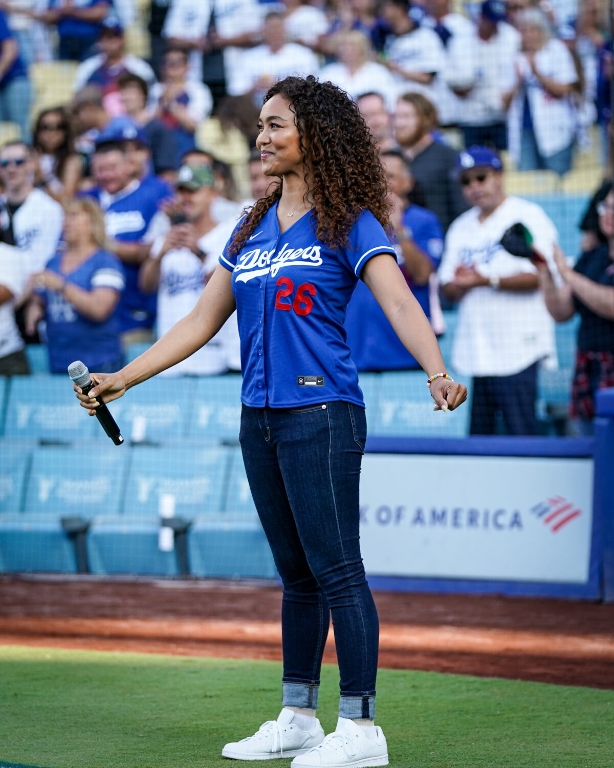 【Crystal Kay】MLBドジャースVSエンゼルス戦に八村塁選手と登場!! ” ジャパニーズ・ヘリテージナイト“で日米の国歌を独唱!「忘れられない日になりました!」 4 【Crystal Kay】MLBドジャースVSエンゼルス戦に八村塁選手と登場!! ” ジャパニーズ・ヘリテージナイト“で日米の国歌を独唱!「忘れられない日になりました!」