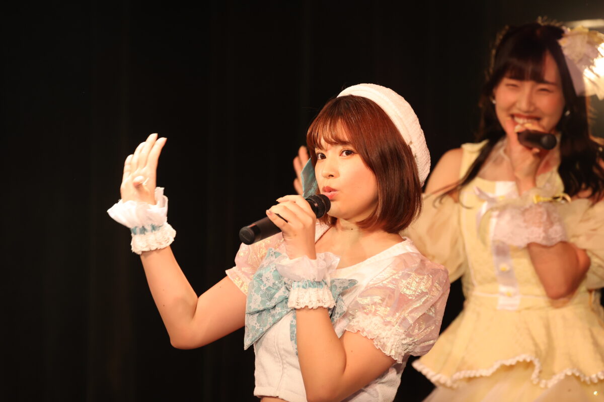 エラバレシ、涙と感動の真田美璃、小熊めう卒業ライブレポート！