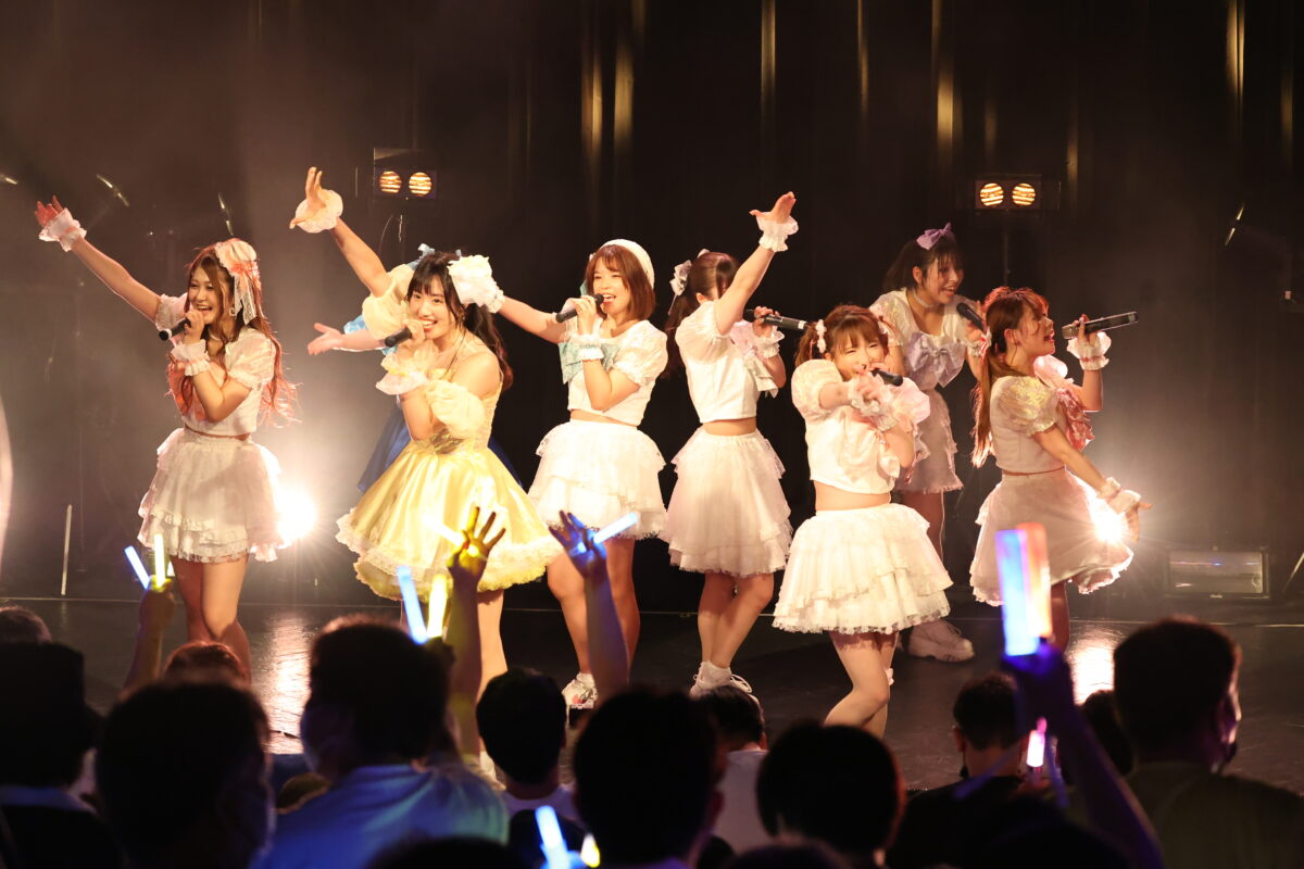 エラバレシ、涙と感動の真田美璃、小熊めう卒業ライブレポート！