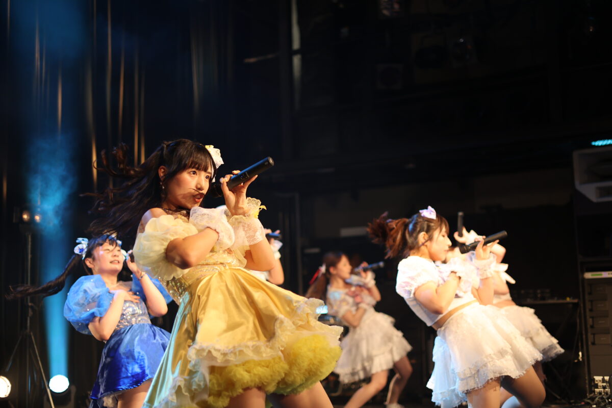 エラバレシ、涙と感動の真田美璃、小熊めう卒業ライブレポート！