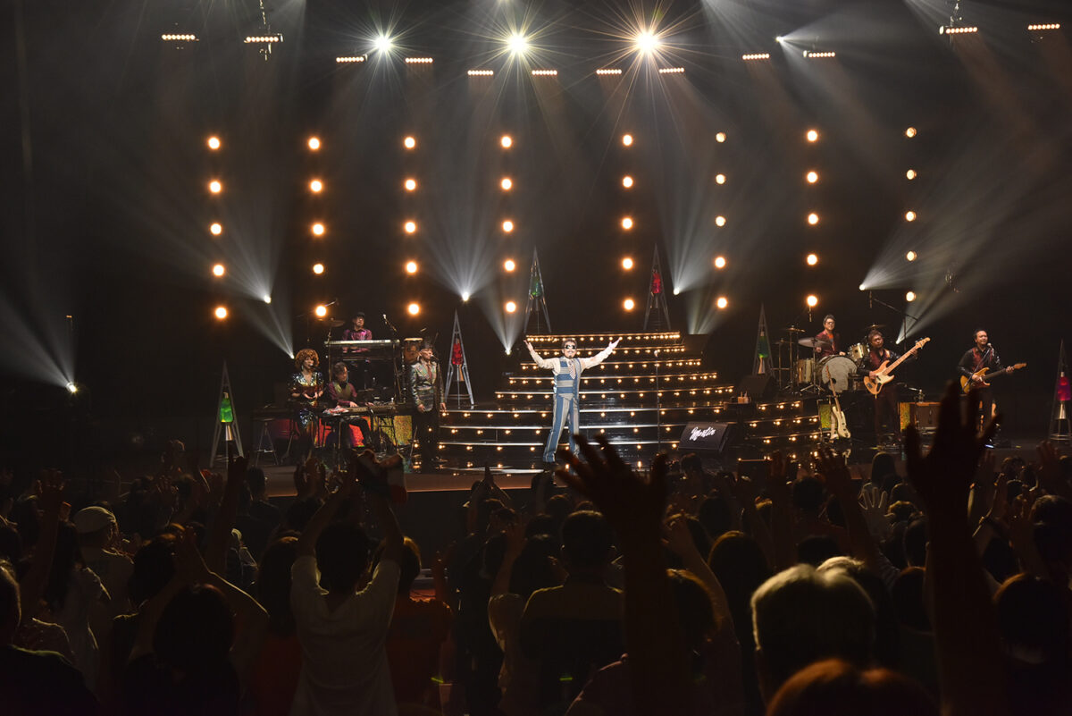 ラヴソングの王様・鈴木雅之、全国ツアー完走！豪華ゲストも登場した大宮公演ライヴレポート！！