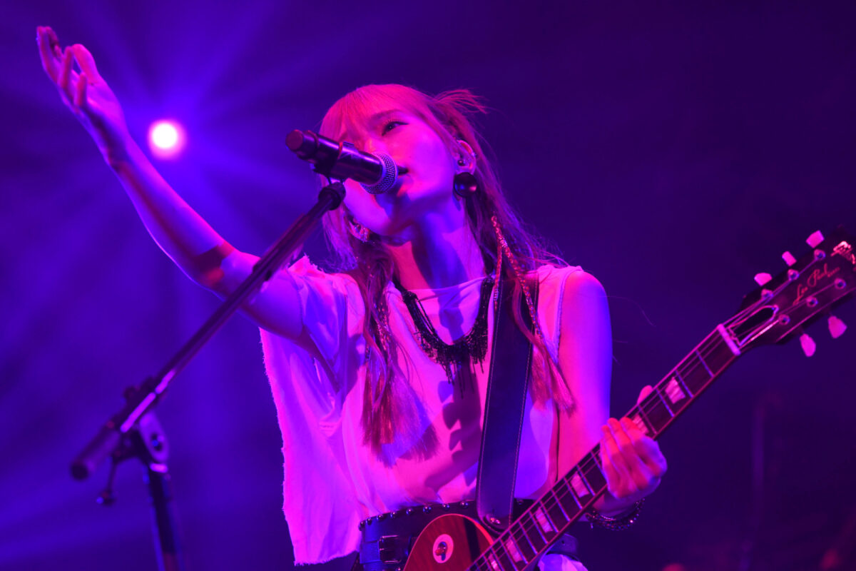 山本彩 「相思相愛！幸せな2ヶ月間でした！」15公演を巡った全国ライブハウスツアー完走！ Zepp Hanedaで行われたファイナル公演をレポート！