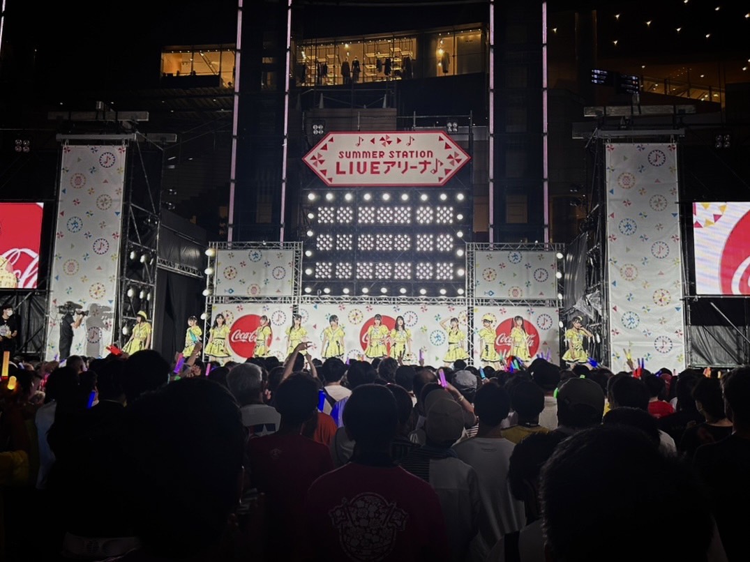 指原莉乃プロデュース「≒JOY」。「アイドル”ウタ”バースFES 2023」にて、熱気あふれるライブパフォーマンスを披露！