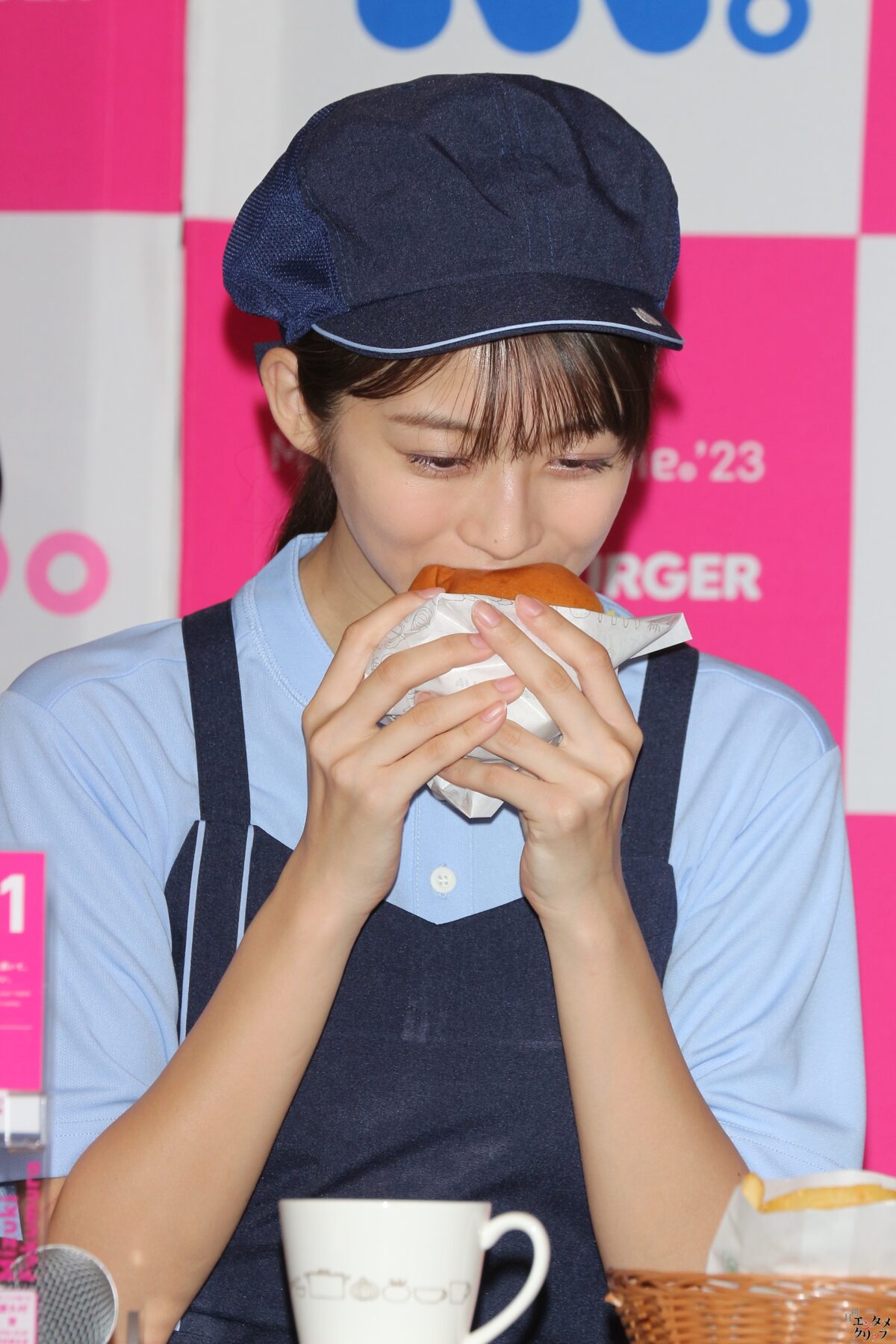 モスバーガーとモーニング娘。'23が朝限定でコラボ! リーダー譜久村聖は“がんばっていきまっしょい!”と気合入れ! 22 モスバーガーとモーニング娘。'23が朝限定でコラボ! リーダー譜久村聖は“がんばっていきまっしょい!”と気合入れ!