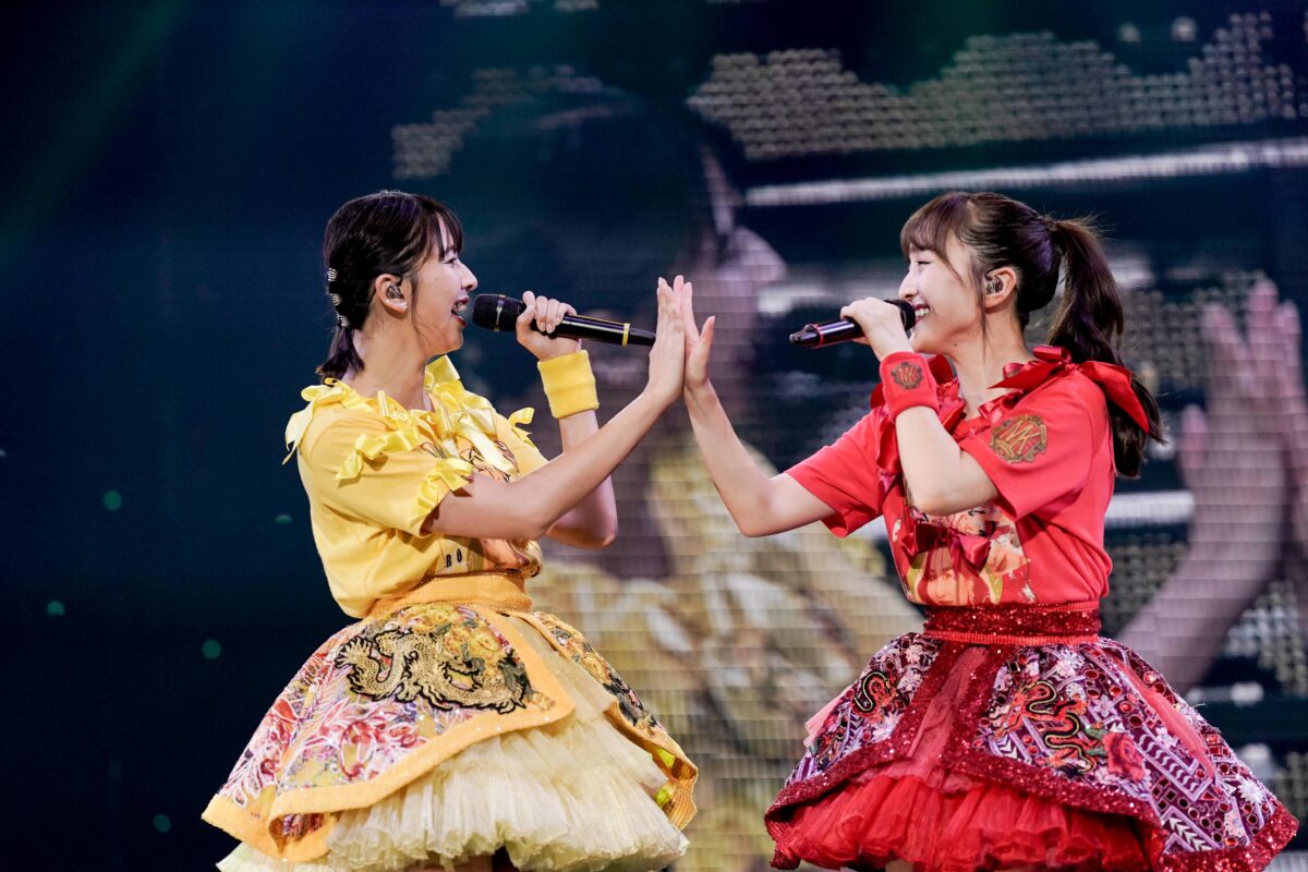 代表曲からソロ曲、ゆず北川悠仁提供の新曲まで！過去・現在・未来が詰まったセットリストで、ももいろクローバーZの15周年記念ツアーが終了！7thアルバム制作の発表も！