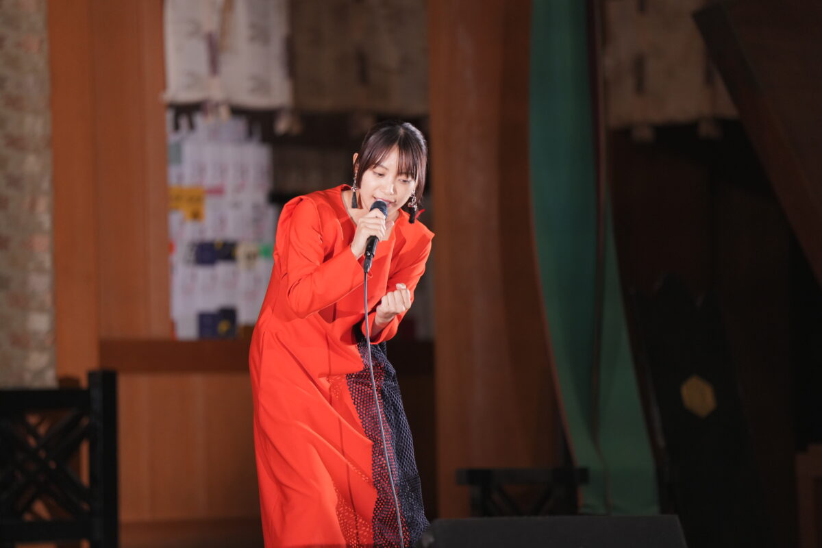 miwa、映画『神在月のこども』公開2周年フェスティバル in出雲⼤社・神楽殿での“奉納上映“に出演！「神在月のこども」、「神無-KANNA-」の2曲を披露！
