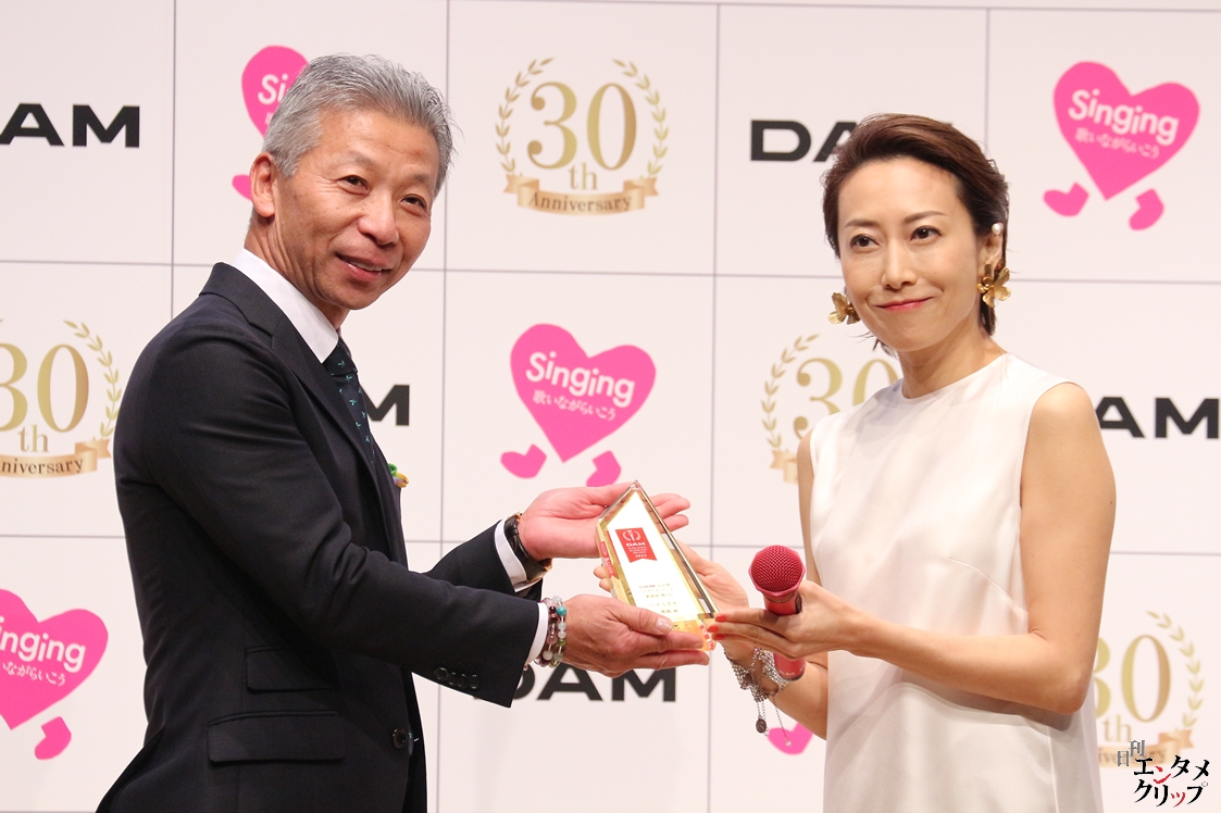 ゆうちゃみ 一青窈の『ハナミズキ』を聴いて涙ぐむ 鳥肌が止まらない。好きな人と100年続いたらいいな。 16 ゆうちゃみ 一青窈の『ハナミズキ』を聴いて涙ぐむ 鳥肌が止まらない。好きな人と100年続いたらいいな。