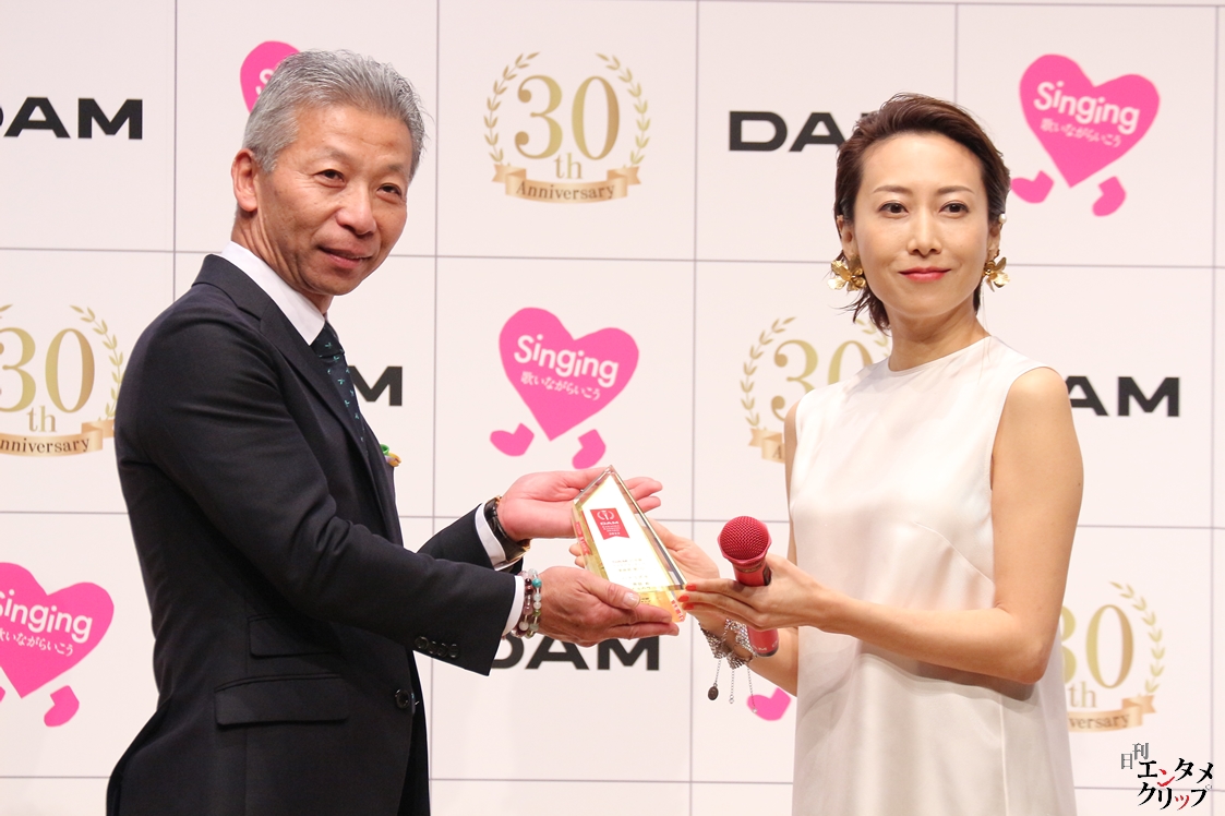 ゆうちゃみ 一青窈の『ハナミズキ』を聴いて涙ぐむ 鳥肌が止まらない。好きな人と100年続いたらいいな。 17 ゆうちゃみ 一青窈の『ハナミズキ』を聴いて涙ぐむ 鳥肌が止まらない。好きな人と100年続いたらいいな。