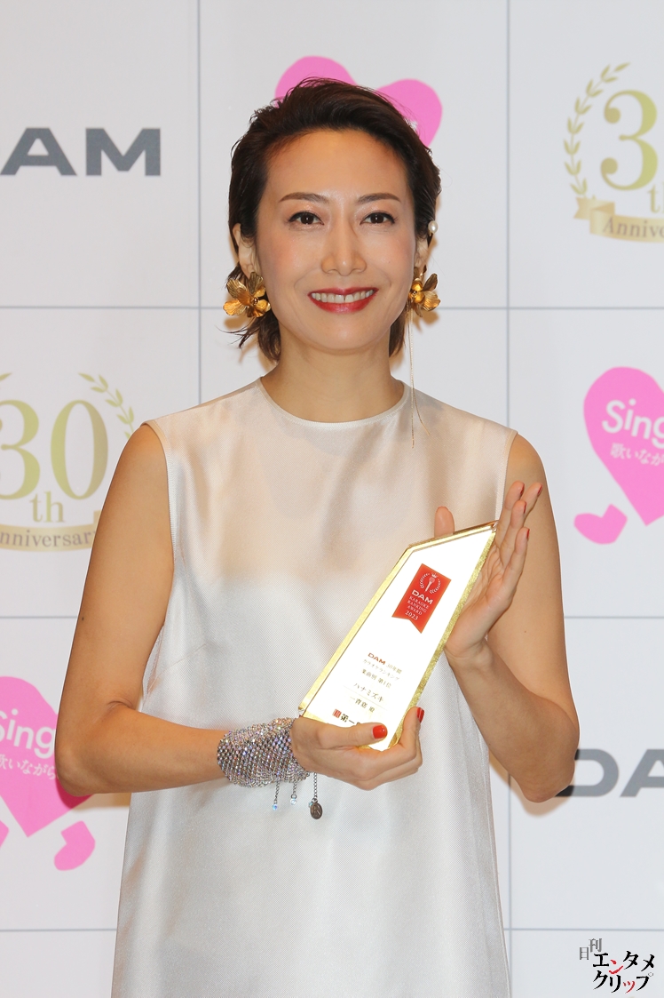 ゆうちゃみ 一青窈の『ハナミズキ』を聴いて涙ぐむ 鳥肌が止まらない。好きな人と100年続いたらいいな。 24 ゆうちゃみ 一青窈の『ハナミズキ』を聴いて涙ぐむ 鳥肌が止まらない。好きな人と100年続いたらいいな。