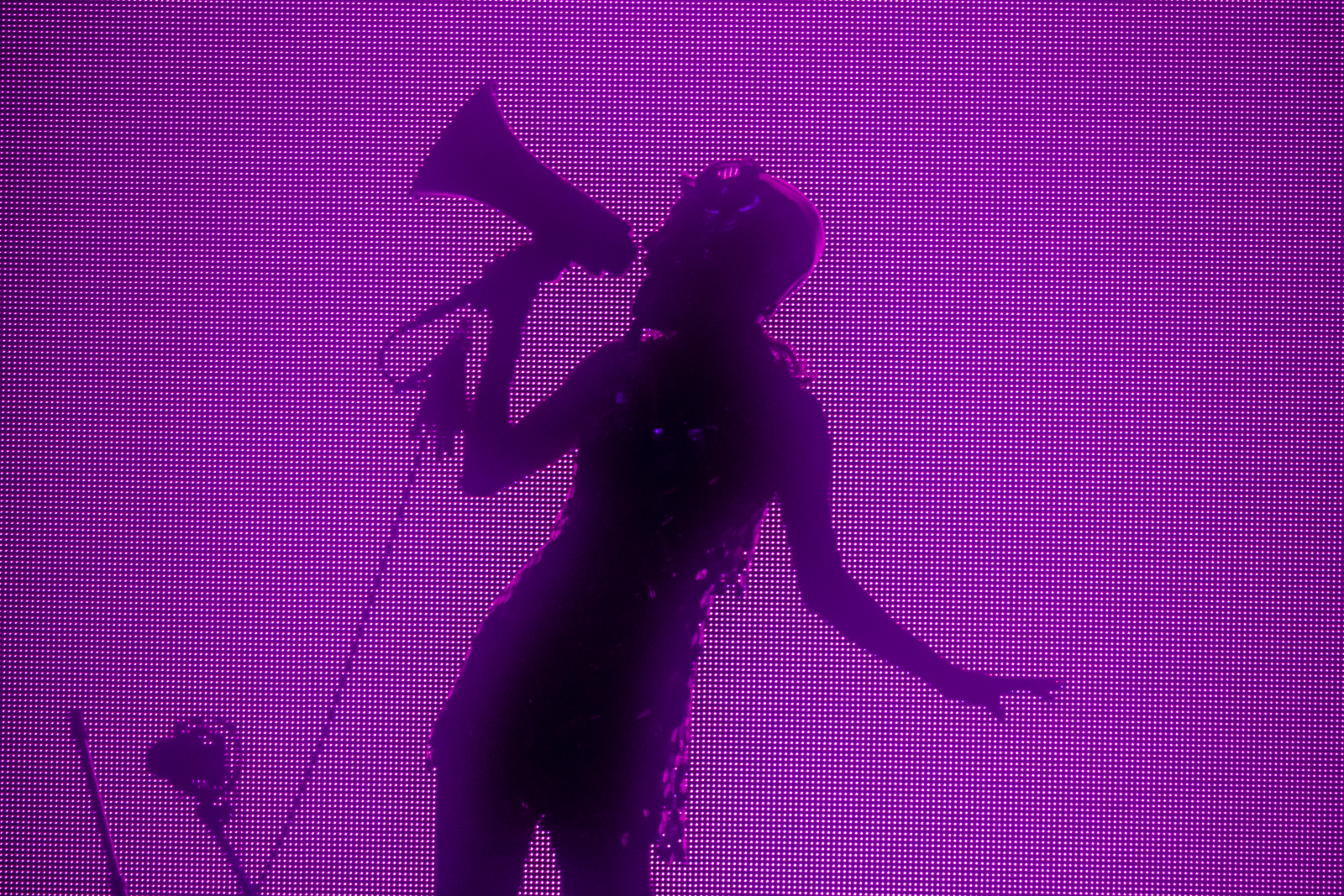 LiSA、約1年半ぶりの全国ツアー「LiVE is Smile Always～LANDER～」14カ所19公演完走 &ソロデビュー13周年の始まりとなる2024年4月に日本武道館公演2DAYSの開催が決定！