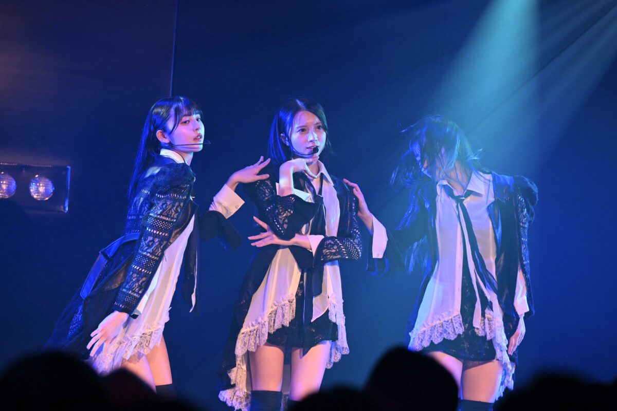 AKB48研究生、未来への一歩！新公演『そこに未来はある』開幕！テーマは“新時代” 17期研究生・佐藤綺星が語る『この公演で新しい風を吹かせたい！』