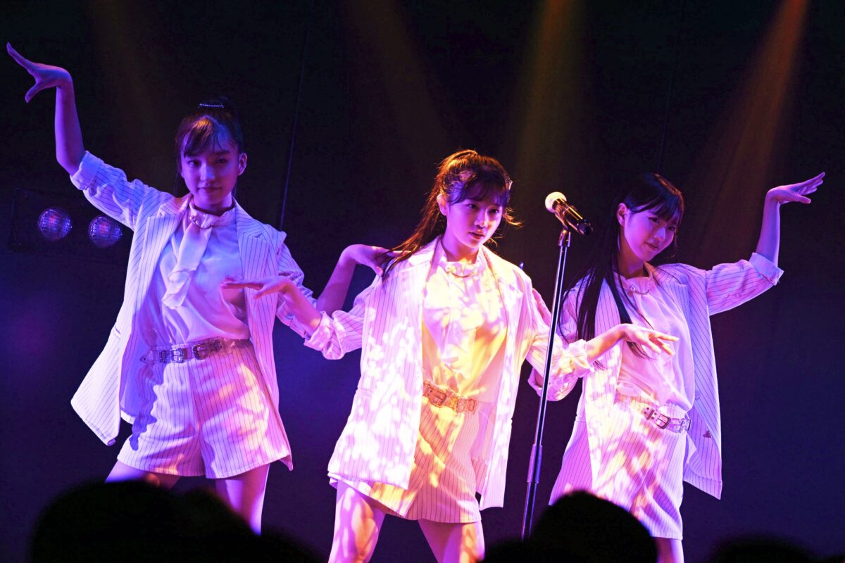 AKB48研究生、未来への一歩！新公演『そこに未来はある』開幕！テーマは“新時代” 17期研究生・佐藤綺星が語る『この公演で新しい風を吹かせたい！』