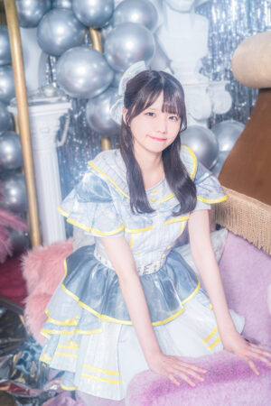 “自分らしく突き進む個性派ピアノコアアイドル” Mirror,Mirror (ミラーミラー) rock field (ロックフィールド) ✕ コロムビアより 2024 年 5 月 7 日に 2nd シングル『Brightness』(ブライトネス)がリリース