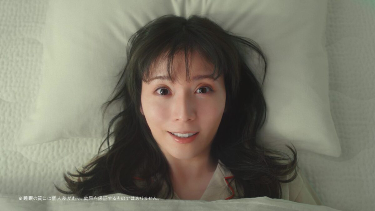 寝落ちが変わった。人生が変わった。とSNSに推す声が広がる『NELLマットレス』リアルユーザーの松岡茉優が「ありがとう」「だいすき」と「#NELL愛」を伝える