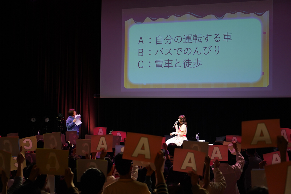 「諏訪ななか 7colors world Valentine Tourist Meeting SALON・de・SUWAWA」レポートが到着！ニューシングル「World of Words」が3月20日にリリース決定！