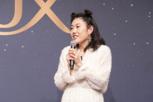 貴島明日香と横澤夏子 初共演登壇！ 憧れの韓国アイドルヘア！ 予想外ヘアでご機嫌に！？