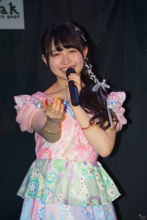 其原有沙 初のワンマンライブにファン大集合！今度は“大阪・名古屋のファンの方にも会いに行けたら！”
