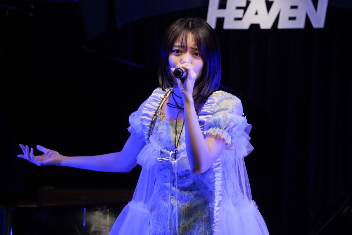 吉川茉優 初のワンマンライブを開催！“最強のアーティストになれるようにがんばります！”と宣言！