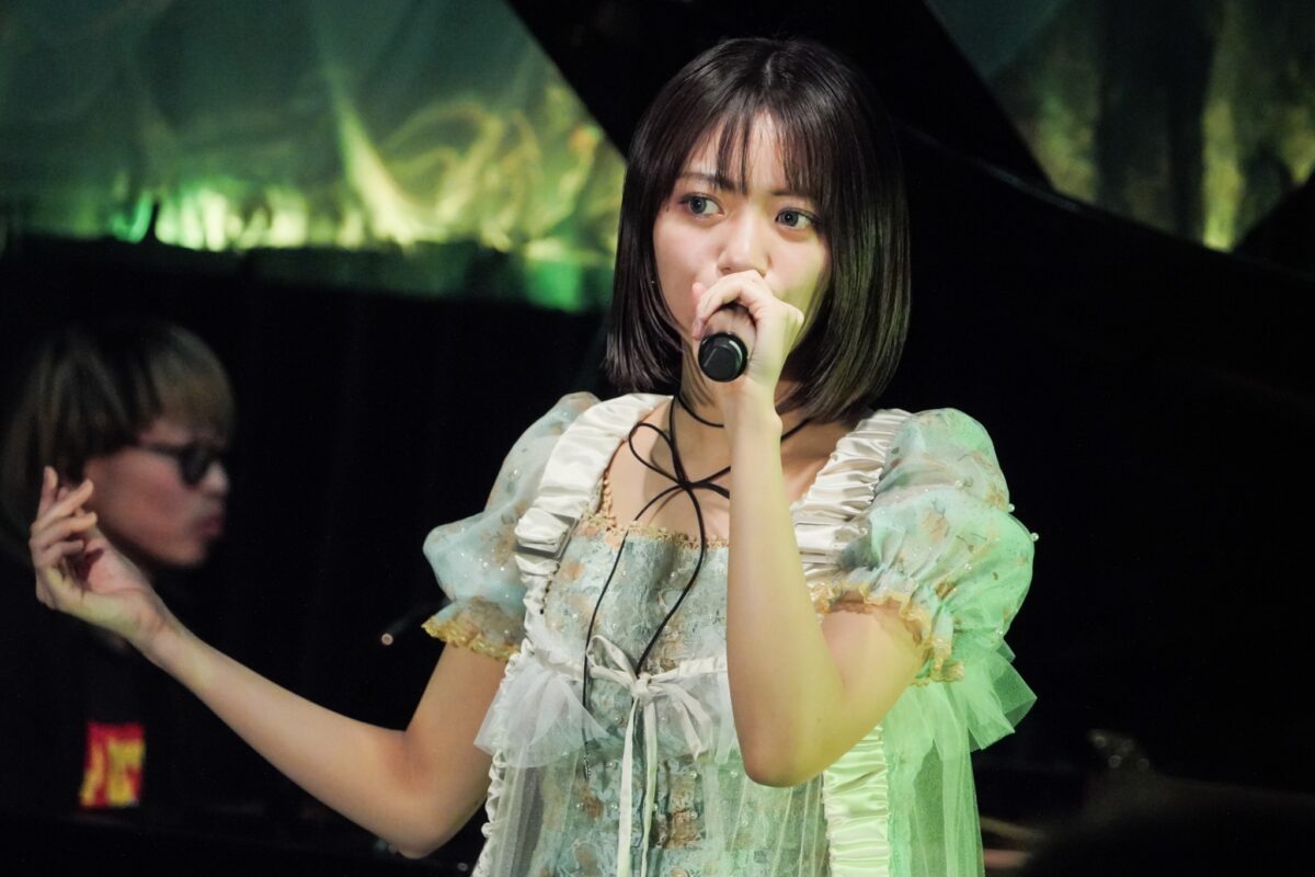吉川茉優 初のワンマンライブを開催！“最強のアーティストになれるようにがんばります！”と宣言！