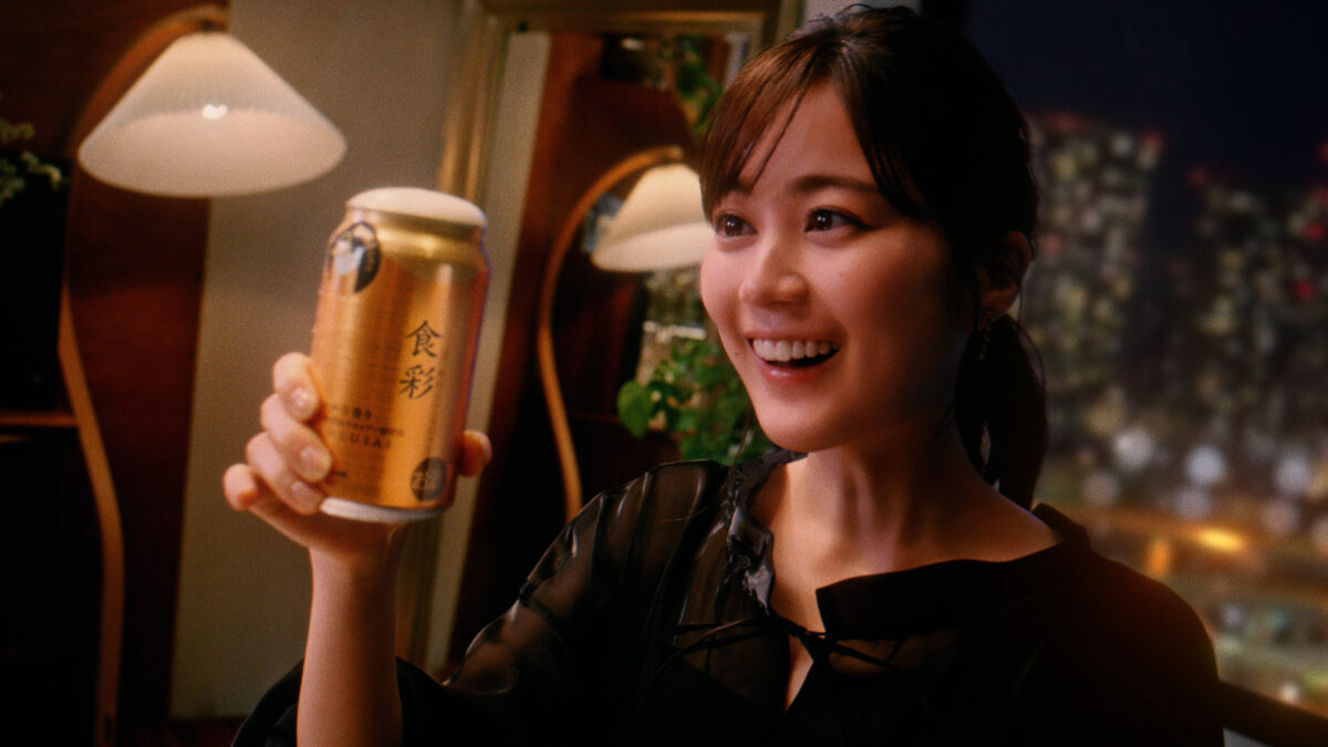 生田絵梨花 プレミアムなドレスで登場！ 心からの『は～っ』っていう表情を見て！ 年始にロンドン1人旅も！