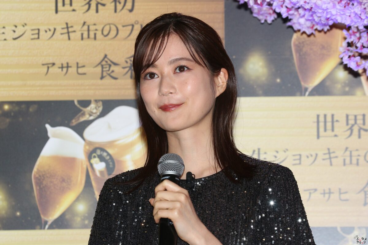 生田絵梨花 プレミアムなドレスで登場！ 心からの『は～っ』っていう表情を見て！ 年始にロンドン1人旅も！