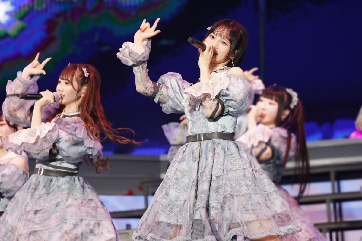 ≠ME（ノットイコールミー） 結成5周年コンサートで集大成 昼・夜2公演で1万6000人が祝福！ 3月20日発売の1stアルバム「Springtime In You」よりリード曲「ラストチャンス、ラストダンス」をコンサート初披露！ 4月からメンバーの出身地を凱旋する全国ツアー開催をサプライズ発表 ツアーファイナルは7月15日横浜アリーナ！