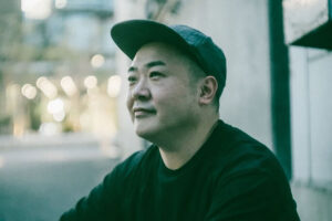 総再生数5億回突破!日韓ミックスシンガーソングライター【SG】LIVE「Rebuild 7 Colors」に構成作家オークラが舞台構成として参加がすることが決定!