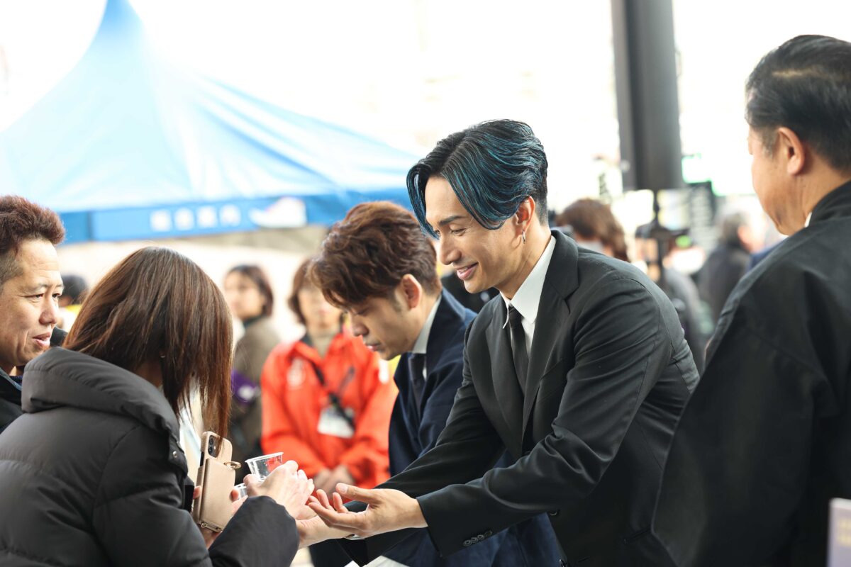 2024年3月16日（土）北陸新幹線福井開業日 福井市特別1日駅長の橘ケンチ（EXILE）が福井市主催『北陸新幹線ウェルカムフェスタ』に登壇！ JR福井駅の出発式で発車の合図を行う