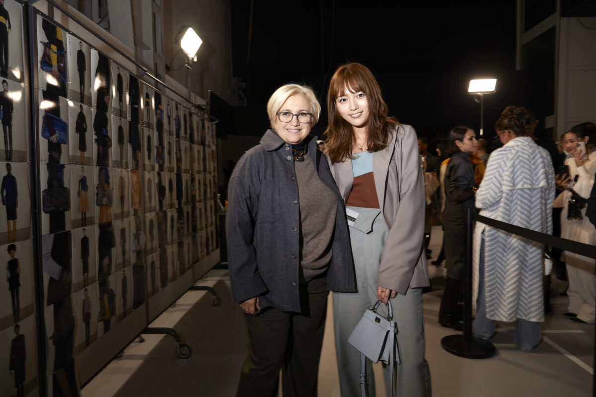 川口春奈がフェンディの最新ルックとともにイタリアで過ごす特別な1日