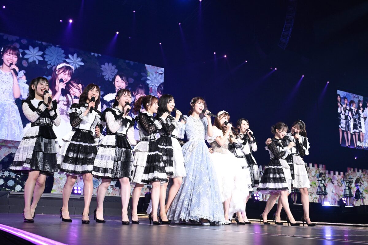 AKB48 17期研究生10名全員が正規メンバーに昇格！全国5都市をまわる昇格記念ライブツアーも開催決定！ AKB48劇場の大規模リニューアル工事＆工事期間中の全国出張公演開催をサプライズで発表！
