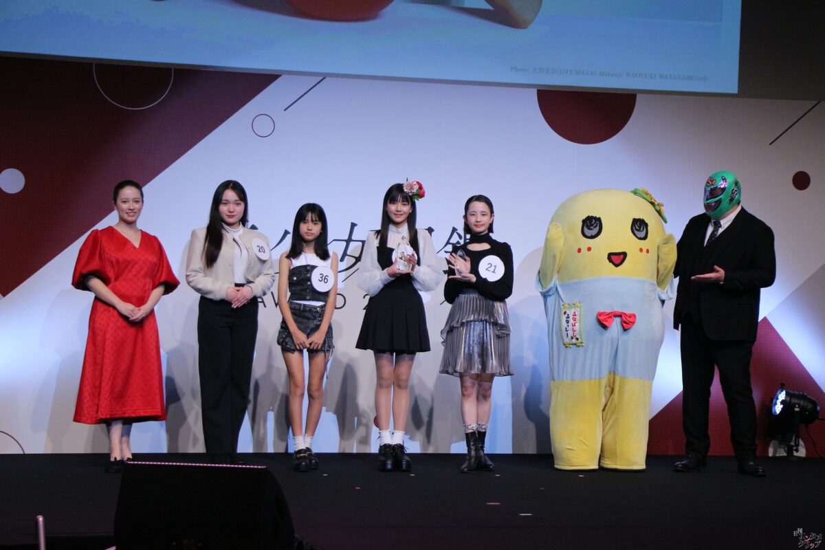 『美少女図鑑AWARD 2024』グランプリに14歳の小原あめりさん “めるるさんが憧れで目標”“織田信長への愛は日本一”ふなっしーからアドバイスもらう