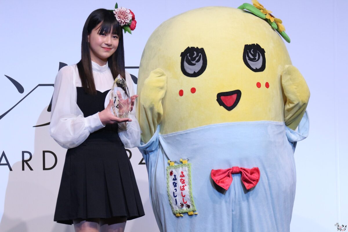 『美少女図鑑AWARD 2024』グランプリに14歳の小原あめりさん “めるるさんが憧れで目標”“織田信長への愛は日本一”ふなっしーからアドバイスもらう