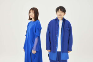 いきものがかり新曲「運命ちゃん」（TVアニメ『夜桜さんちの大作戦』OPテーマ曲）5月22日(水)には未公開のライブ映像を含む、Amazon Music Liveの模様を完全収録したシングル盤の発売が決定！本日よりオリジナルノベルティが当たる予約キャンペーン開始