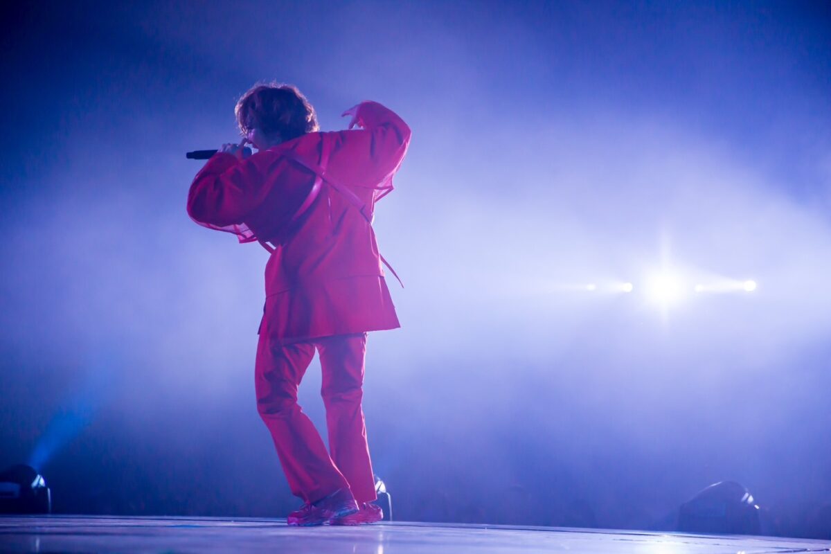 三浦大知アリーナ公演「DAICHI MIURA ARENA LIVE 2024 OVER」大阪でファイナル。オリジナルアルバム『OVER』全曲披露で掴んだ「未来への決意」 3 三浦大知アリーナ公演「DAICHI MIURA ARENA LIVE 2024 OVER」大阪でファイナル。オリジナルアルバム『OVER』全曲披露で掴んだ「未来への決意」