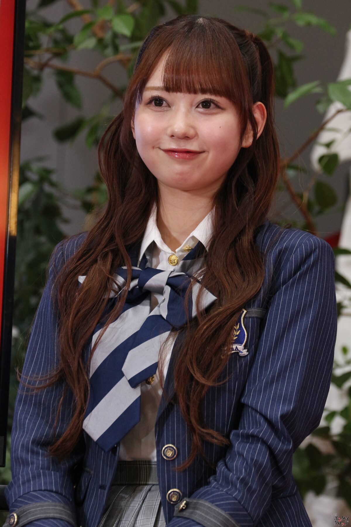 AKB48・ひろゆき「UP-T 新CM」で共演 ひろゆき氏がAKB48メンバーに論破されまくる 小栗有以「誰でも踊れる振り付け」