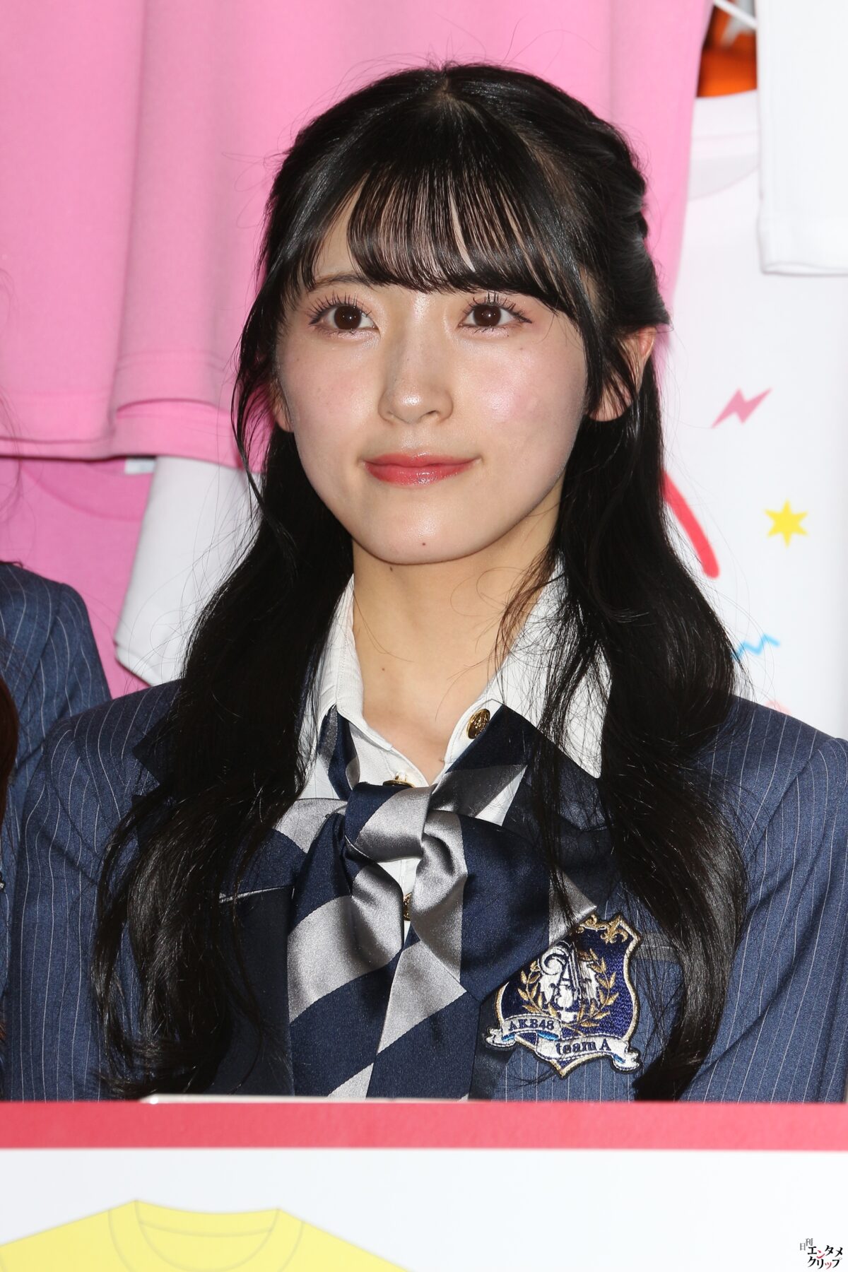 AKB48・ひろゆき「UP-T 新CM」で共演 ひろゆき氏がAKB48メンバーに論破されまくる 小栗有以「誰でも踊れる振り付け」
