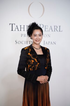 タヒチパール30周年記念イベントに黒谷友香が登場!美しさの秘密を明かす!" 5 タヒチパール30周年記念イベントに黒谷友香が登場!美しさの秘密を明かす!"