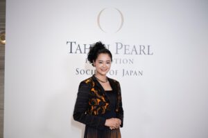 タヒチパール30周年記念イベントに黒谷友香が登場!美しさの秘密を明かす!" 6 タヒチパール30周年記念イベントに黒谷友香が登場!美しさの秘密を明かす!"